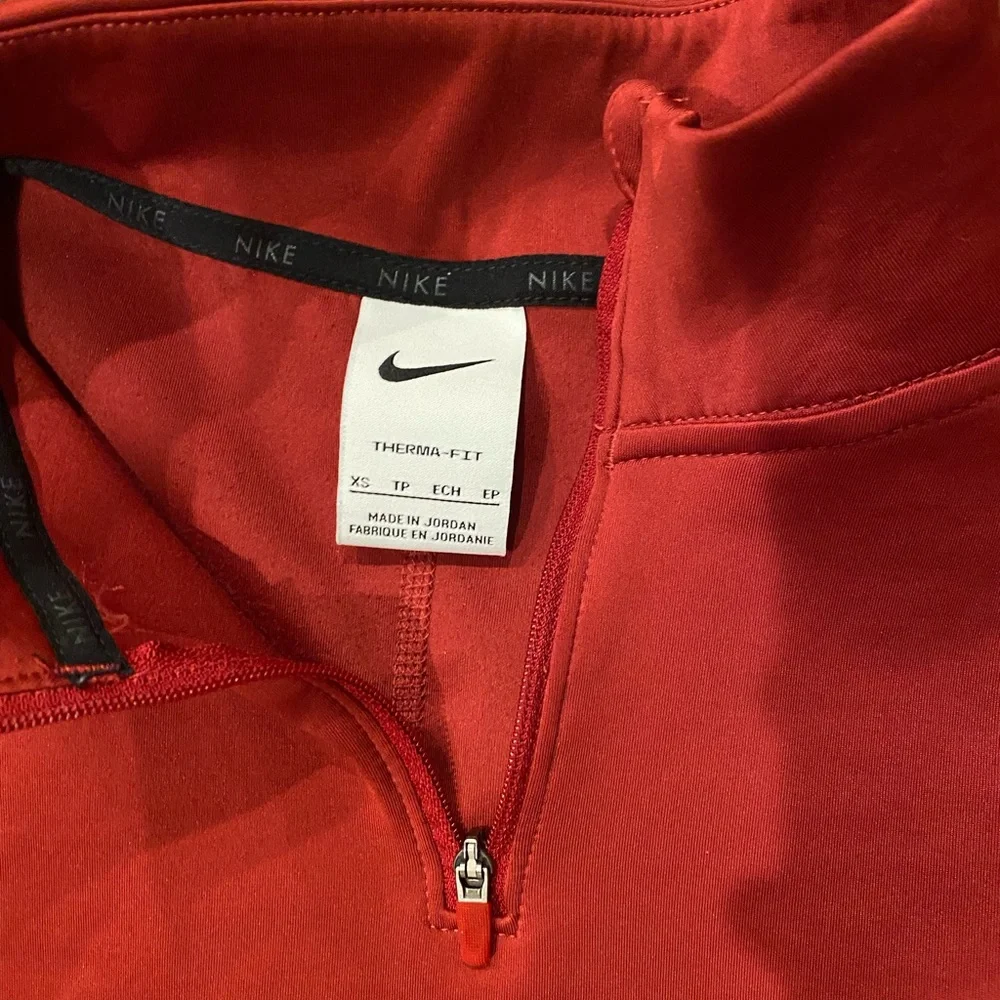 Nike women’s blouse size XS